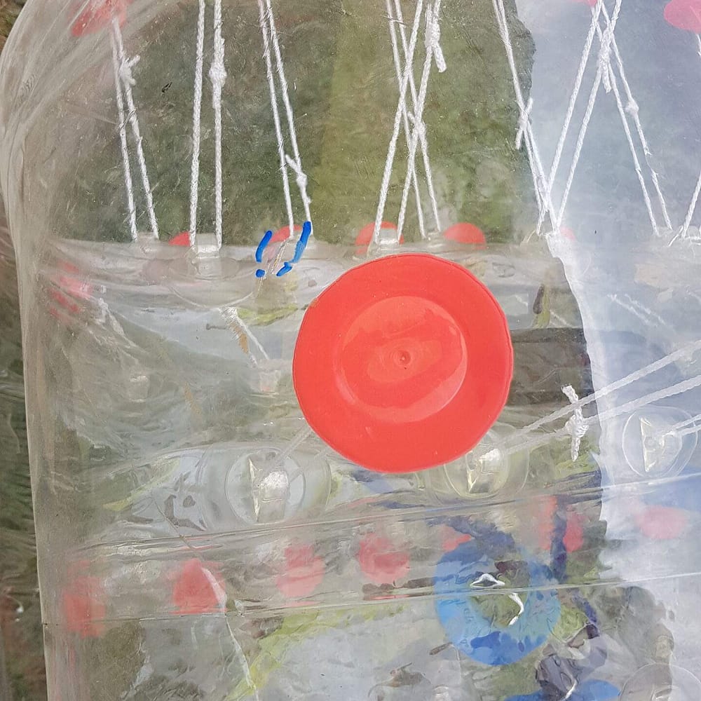 servis poškodeného bubble futbalu